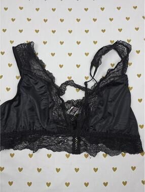 Victorias Secret Black Lace Satin medium Bralette Bra Top Tank